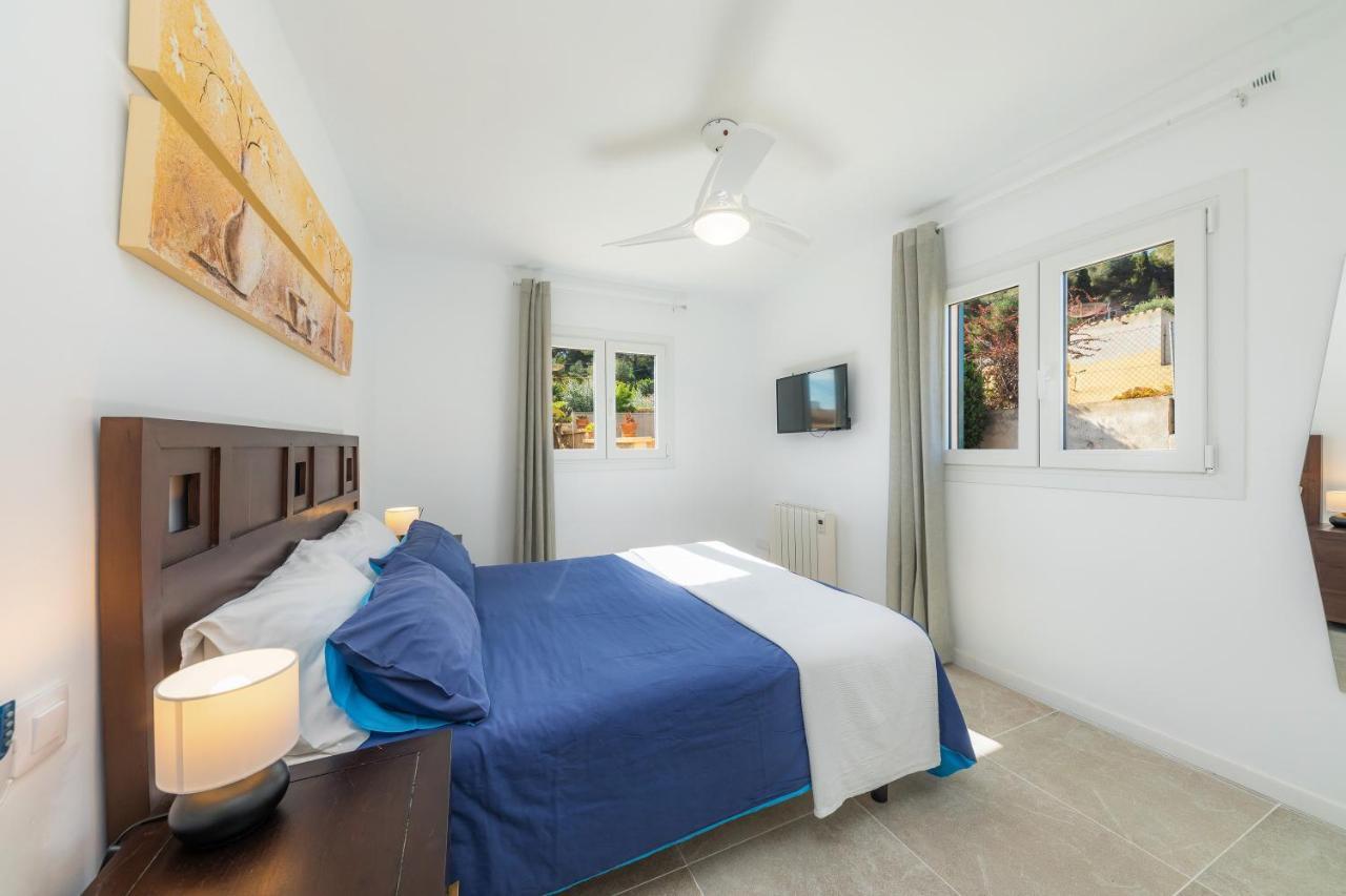 Apartamento La Pergola Font de sa Cala Exterior photo